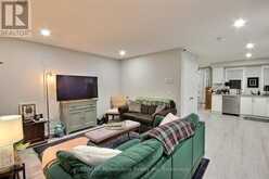 35 - 287 CHAPEL HILL DRIVE | Kitchener Ontario | Slide Image Six