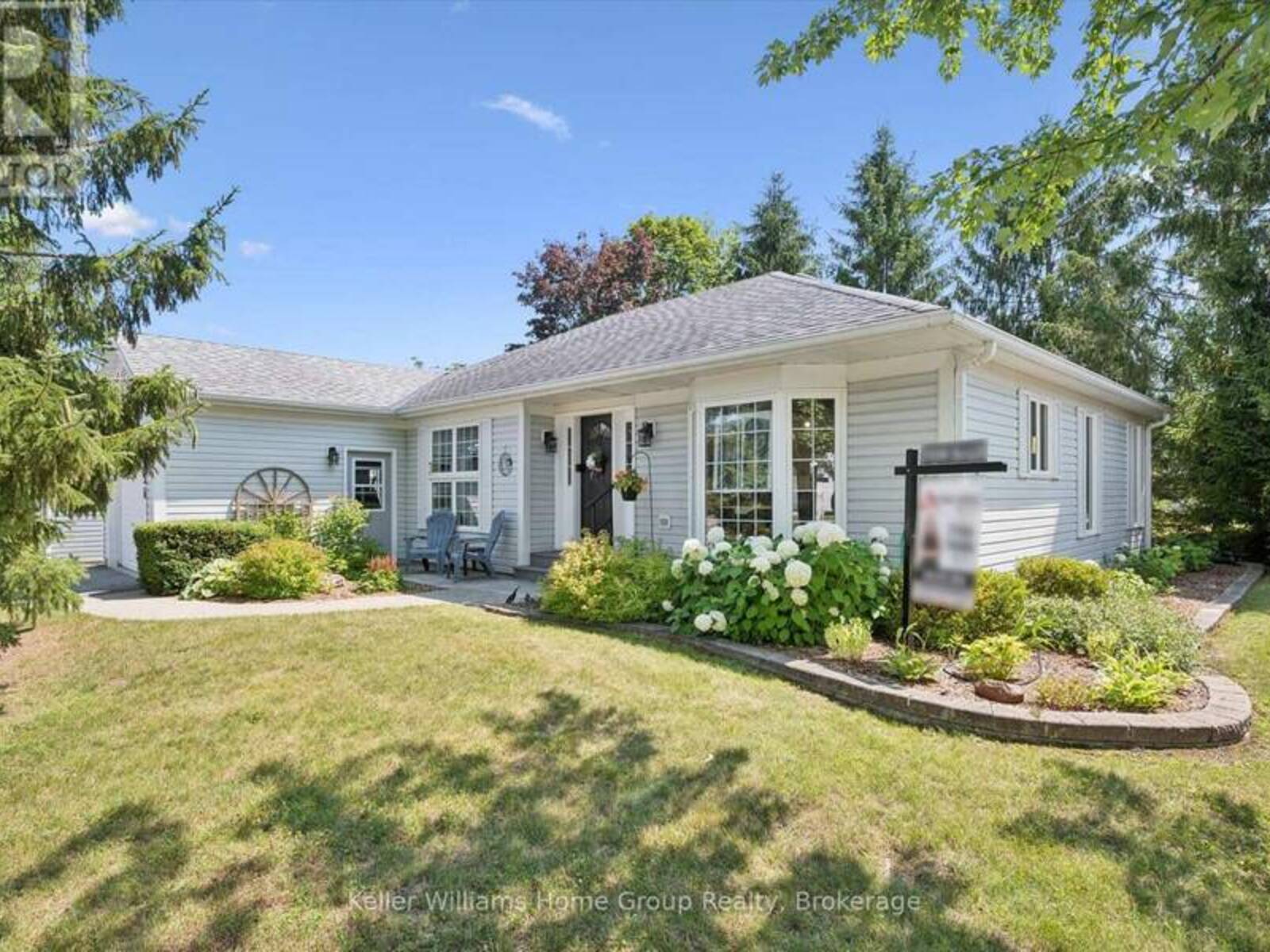 136 BRISTLECONE CRESCENT, Centre Wellington, Ontario N0B 1J0