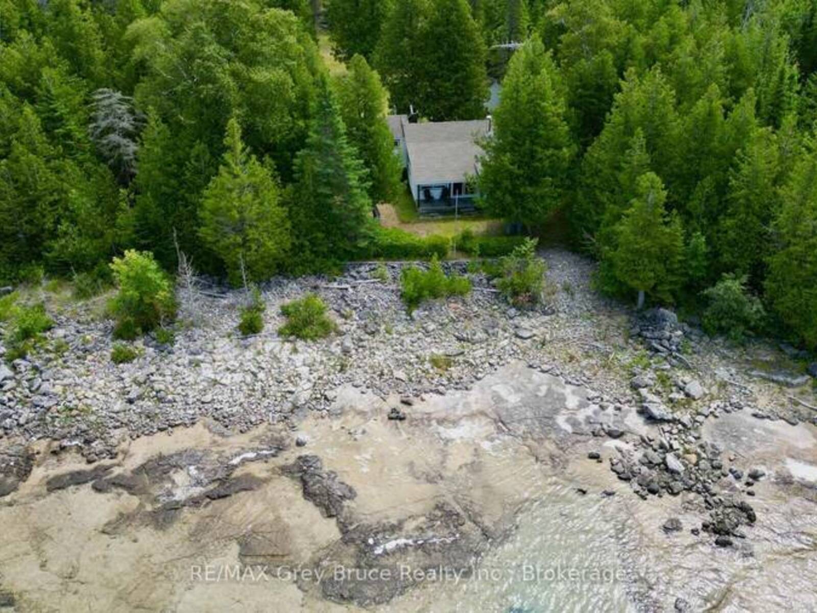 123 FOWLIE ROAD, Lion's Head, Ontario N0H 1W0
