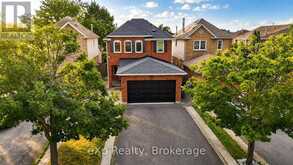 39 MATTERDALE AVENUE | Brampton Ontario | Slide Image Two