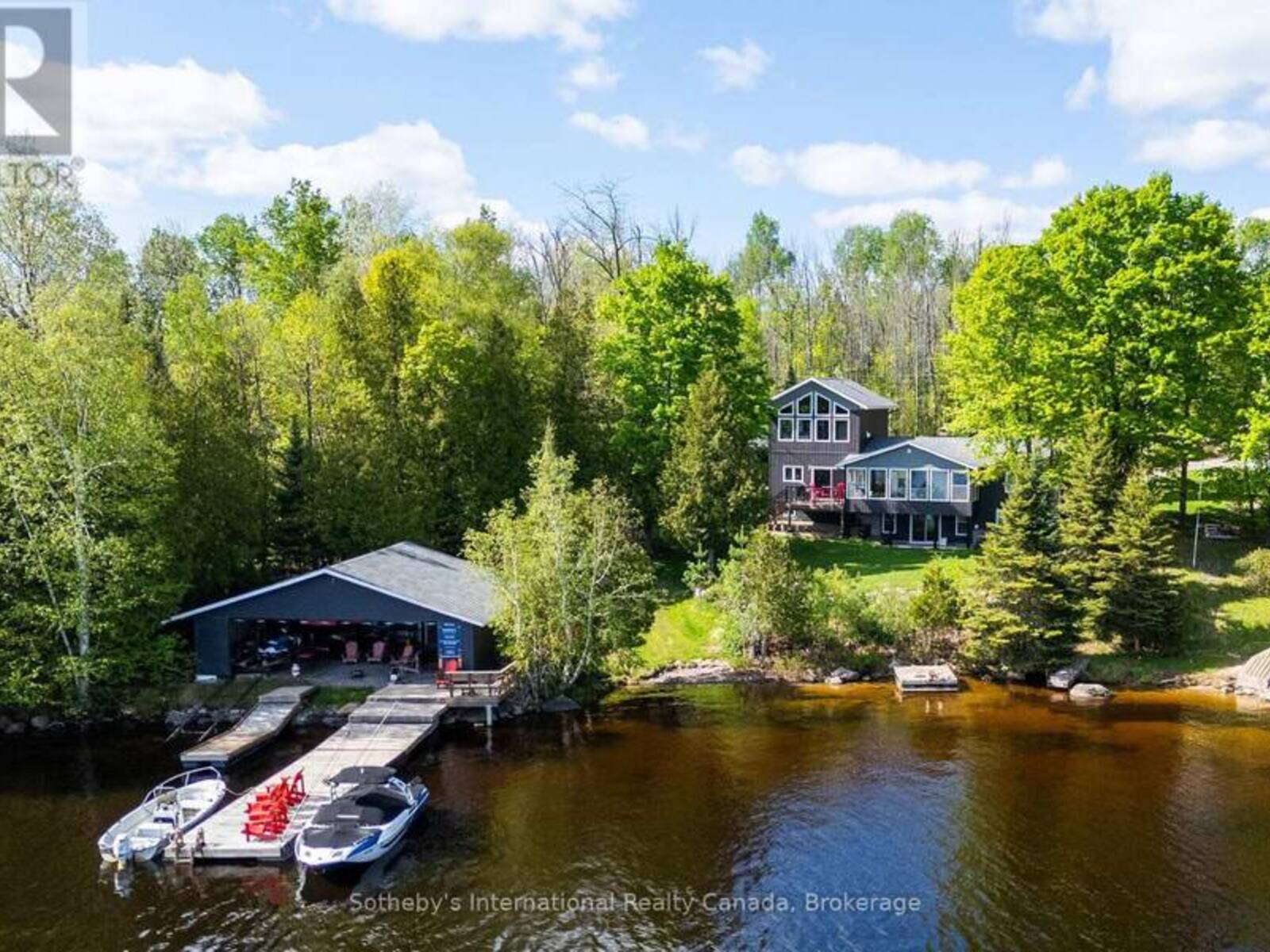 126 CHAPMAN DRIVE S, Magnetawan, Ontario P0A 1P0