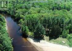 341 OLD NORTH ROAD | Huntsville Ontario | Slide Image Eight