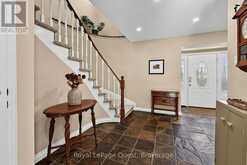 44 TRILLIUM CRESCENT | Barrie Ontario | Slide Image Ten