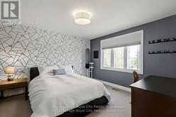 8 ZADUK PLACE | Guelph Ontario | Slide Image Nineteen