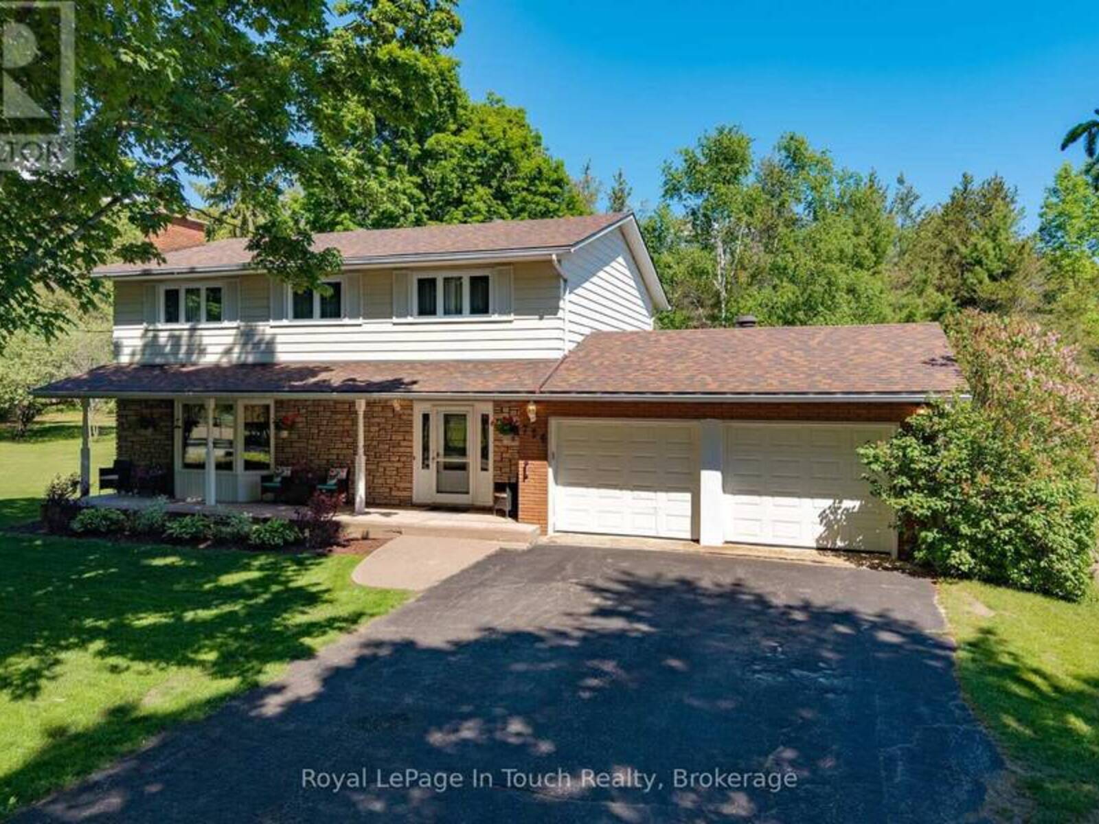 756 CHAMPLAIN ROAD, Tiny, Ontario L9M 0C2
