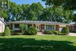 174 NEAL AVENUE | Stratford Ontario | Slide Image Four