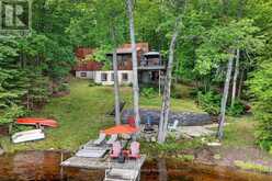 1008 SEVEN DWARFS CRESCENT | Bracebridge Ontario | Slide Image Three