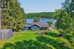 305 DOE LAKE ROAD | Magnetawan Ontario | Slide Image Two