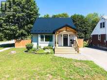 495 MAPLE STREET | Collingwood Ontario | Slide Image One