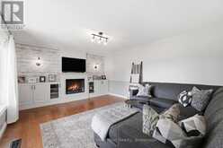 176 MCFARLIN DRIVE | Mount Forest Ontario | Slide Image Five