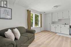 40 KING CRESCENT | Huntsville Ontario | Slide Image Thirty-one