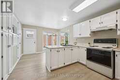 167 WESTVALE DRIVE | Waterloo Ontario | Slide Image Fourteen