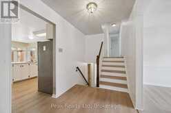 167 WESTVALE DRIVE | Waterloo Ontario | Slide Image Sixteen