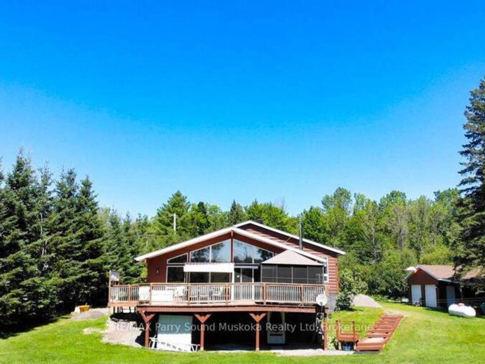 4031 HIGHWAY 520 HIGHWAY, Magnetawan, Ontario P0A 1C0