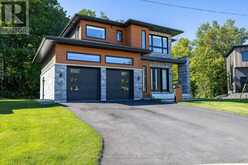 53 DENNIS DRIVE | Parry Sound Ontario | Slide Image Two