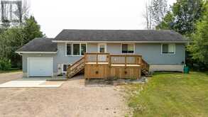 20 HECTOR STREET | Georgian Bluffs Ontario | Slide Image Four