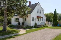 9 HOUDEN STREET | Elmvale Ontario | Slide Image One