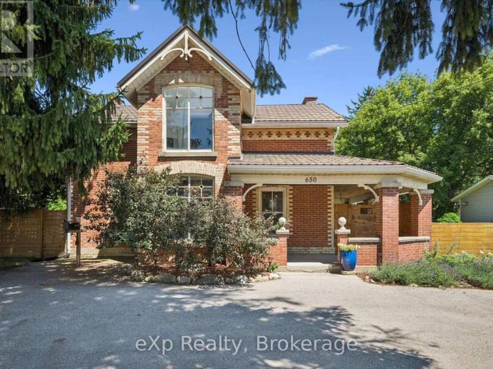 650 ST DAVID ST, NORTH ROAD, Fergus, Ontario N1M 2K7