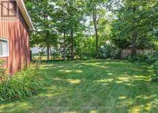 180 LOFTY PINES CRESCENT | Gravenhurst Ontario | Slide Image Four