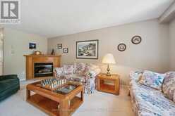 63 BOULDER CRESCENT | Guelph Ontario | Slide Image Nine