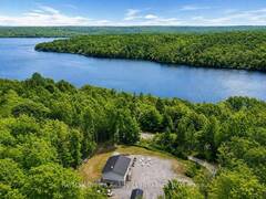 1052 LIMBERLOST POINT ROAD Parry Sound Ontario, P0H 2R0
