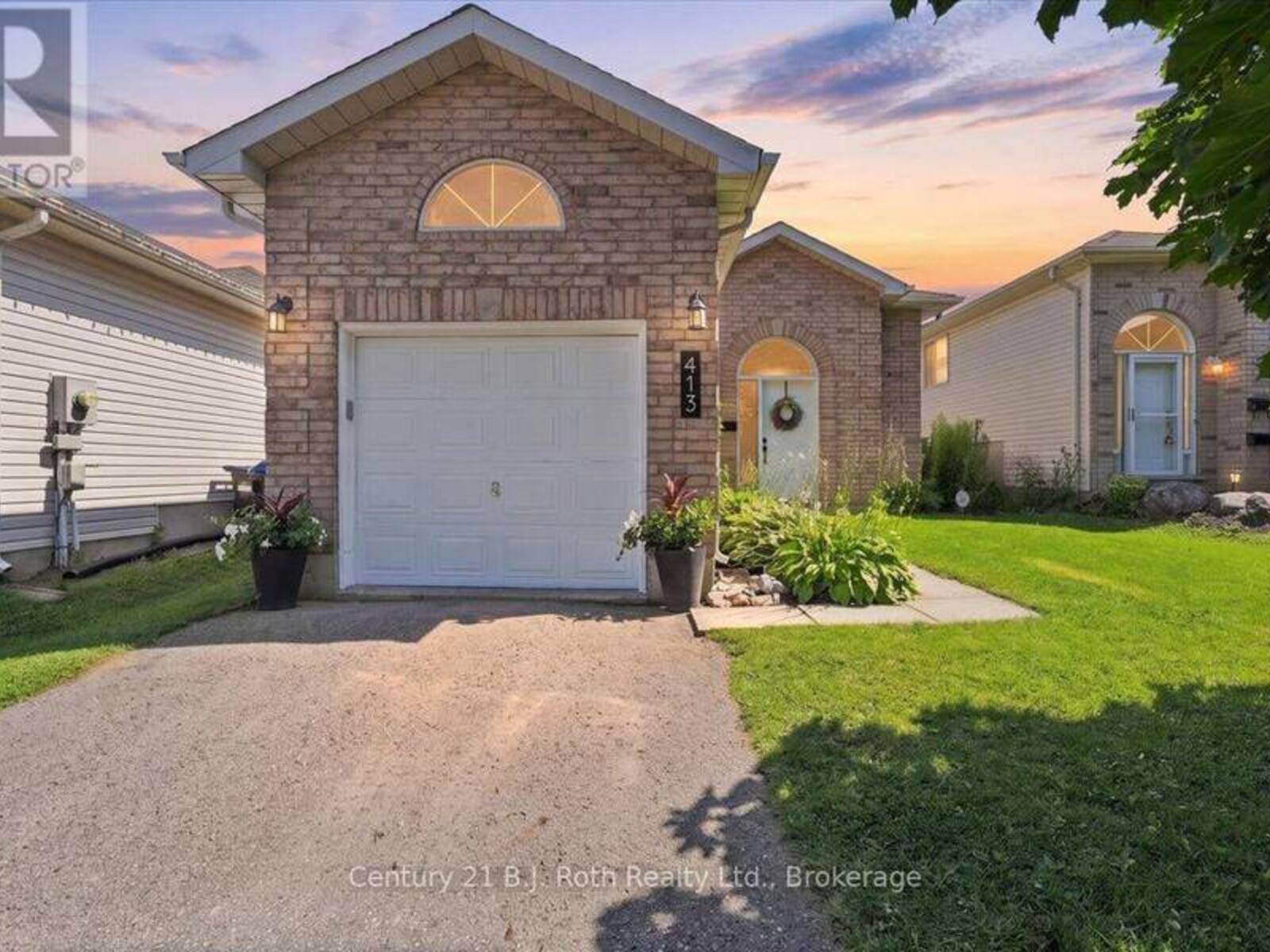 413 IRWIN STREET, Midland, Ontario L4R 2V6