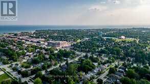 107 EIGHTH STREET | Collingwood Ontario | Slide Image Twelve