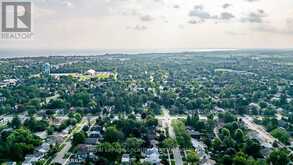 107 EIGHTH STREET | Collingwood Ontario | Slide Image Thirteen