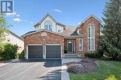 32 PINE RIDGE DRIVE | Guelph Ontario | Slide Image One