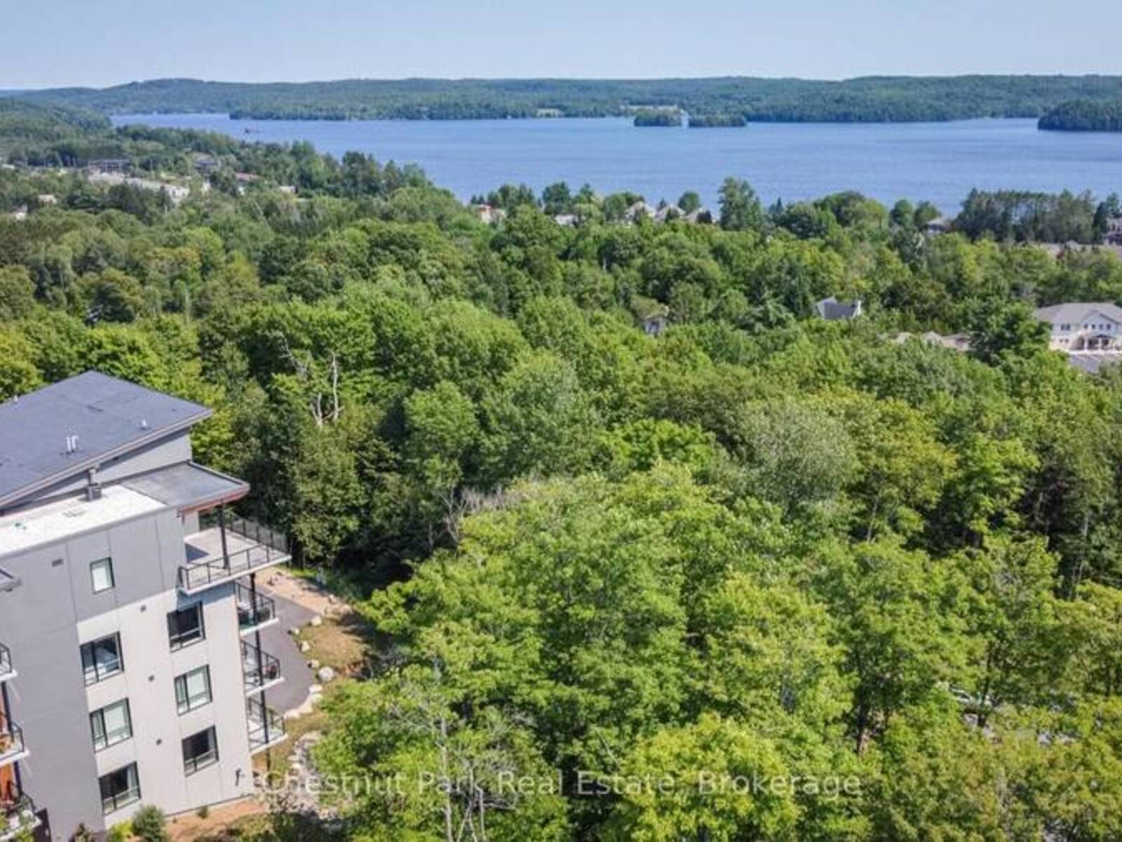 307 - 20 CAMPUS TRAIL, Huntsville, Ontario P1H 0K2