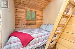 2183 TRAPPER'S TRAIL | Haliburton Ontario | Slide Image Nineteen
