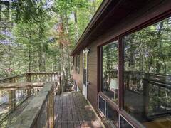 2183 TRAPPER'S TRAIL Haliburton Ontario, K0M 1S0