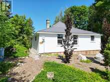 924 SAUGEEN STREET | Kincardine Ontario | Slide Image Thirty