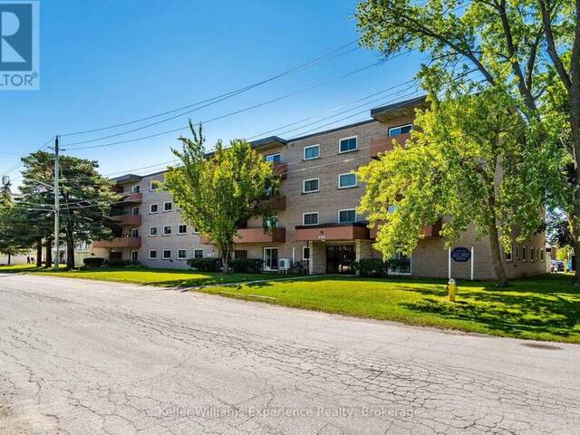 203 - 184 EIGHTH STREET Collingwood Ontario, L9Y 2C8 - 2 Bedrooms Condo For Sale