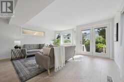 811 EDINBURGH ROAD S | Guelph Ontario | Slide Image Twelve