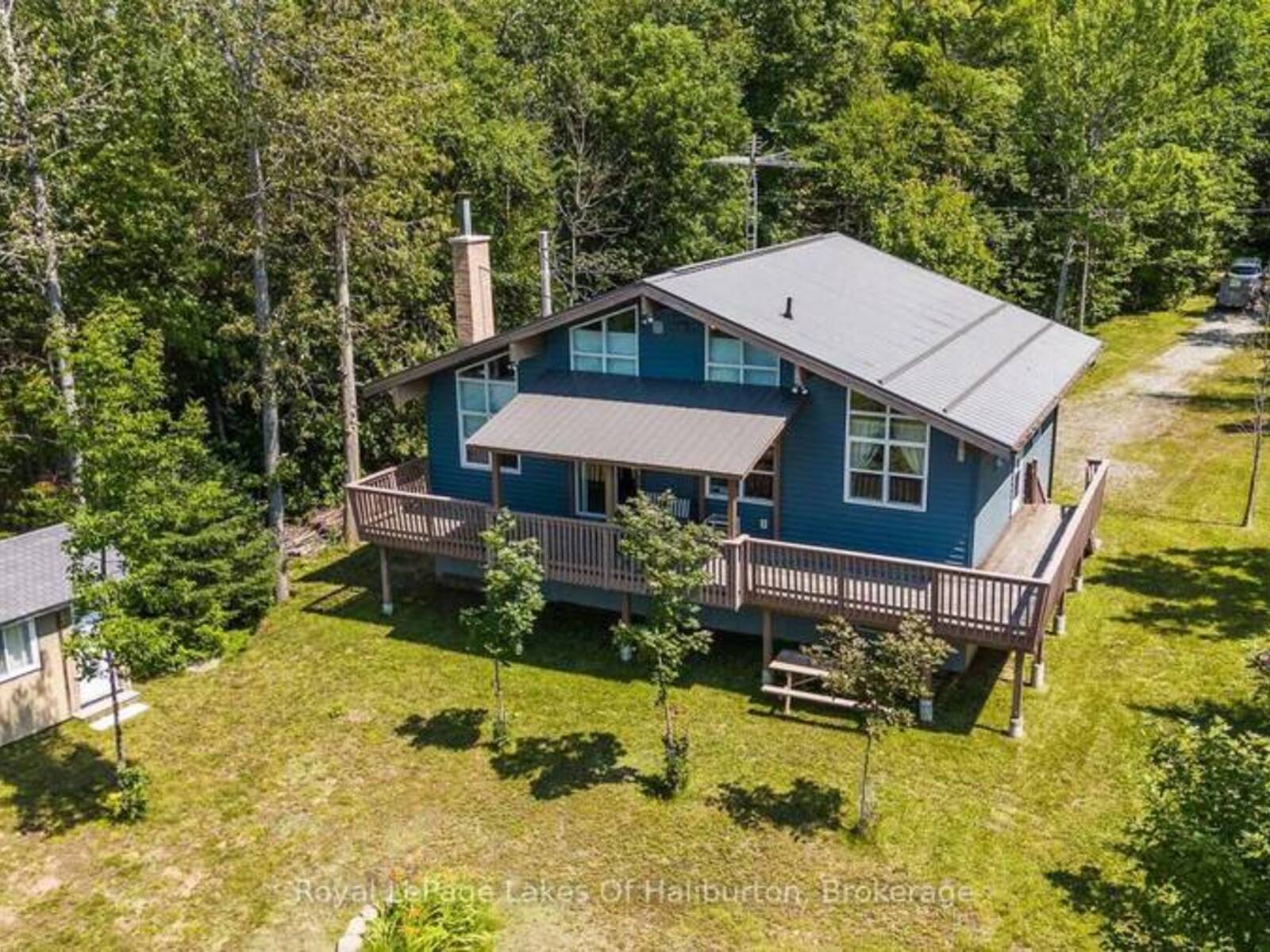 1020 GRANITE LANE, Highlands East, Ontario K0M 1R0