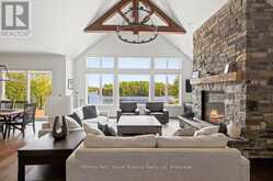 19 BEARS PAW | Whitestone Ontario | Slide Image Twelve
