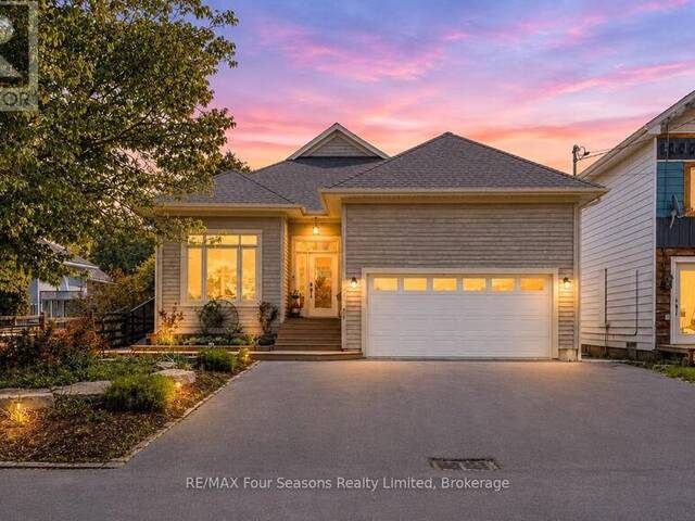 121 ELM STREET Collingwood Ontario, L9Y 3J3 - 4 Bedrooms Home For Sale
