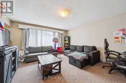 23 MUSKOKA DRIVE | Guelph Ontario | Slide Image Seven