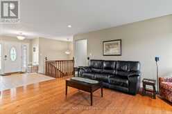 408 4TH STREET S | Hanover Ontario | Slide Image Five