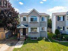 724 STE MARIE STREET Collingwood Ontario, L9Y 4T5
