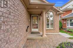 148 CLAIRFIELDS DRIVE W | Guelph Ontario | Slide Image Ten