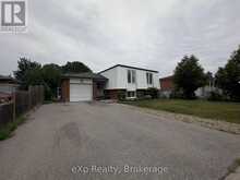 7601 LOCKINGTON CRESCENT | Mississauga Ontario | Slide Image One