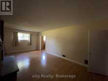 7601 LOCKINGTON CRESCENT | Mississauga Ontario | Slide Image Fourteen