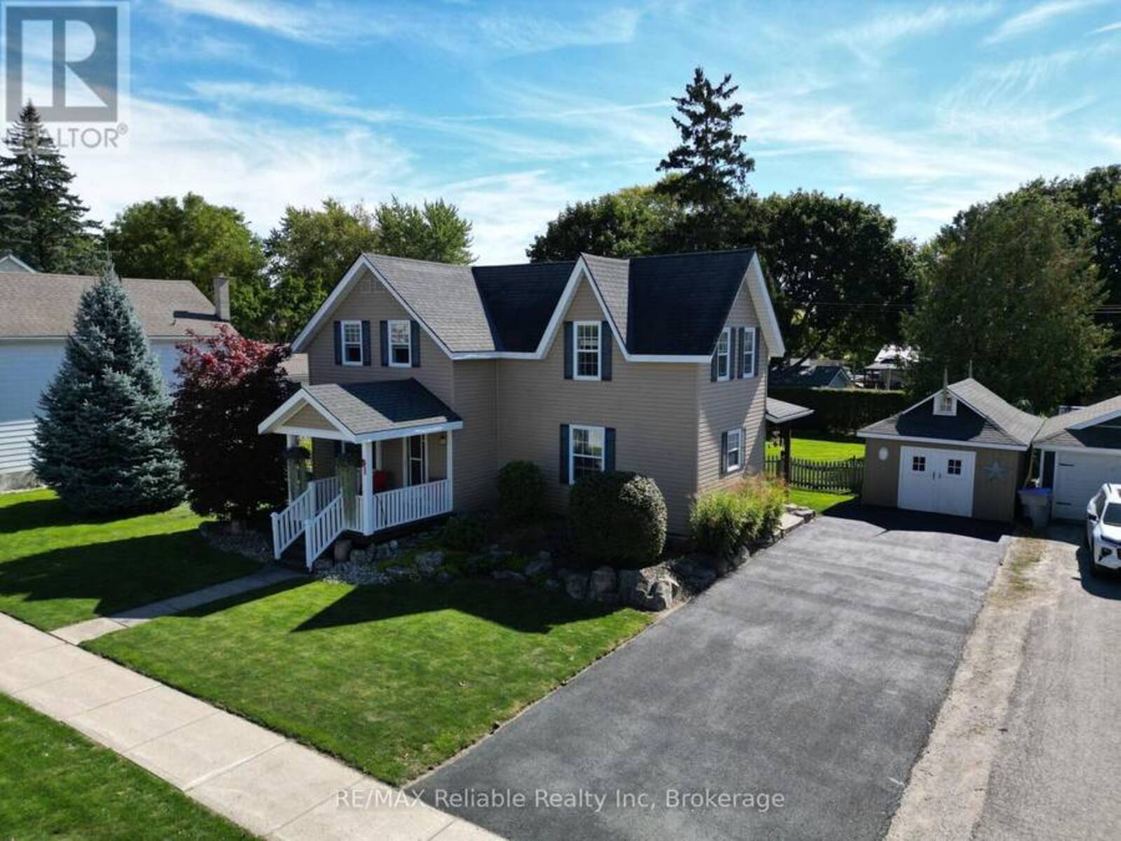 91 KING STREET, Bluewater, Ontario N0M 1X0