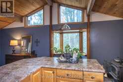 1094 SPRINGDALE PARK ROAD N | Bracebridge Ontario | Slide Image Thirteen