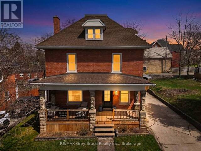 131 2ND SW AVENUE S Chesley Ontario, N0G 1L0 - 4 Bedrooms Home For Sale