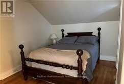 261 HOTCHKISS STREET | Gravenhurst Ontario | Slide Image Thirteen