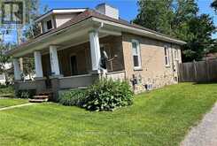 261 HOTCHKISS STREET | Gravenhurst Ontario | Slide Image Three