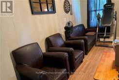 261 HOTCHKISS STREET | Gravenhurst Ontario | Slide Image Nine